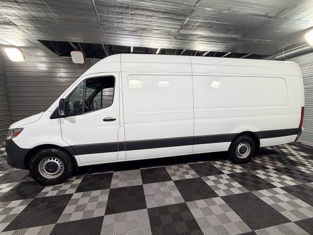 Used 2021 Mercedes-Benz Sprinter 2500 image 8