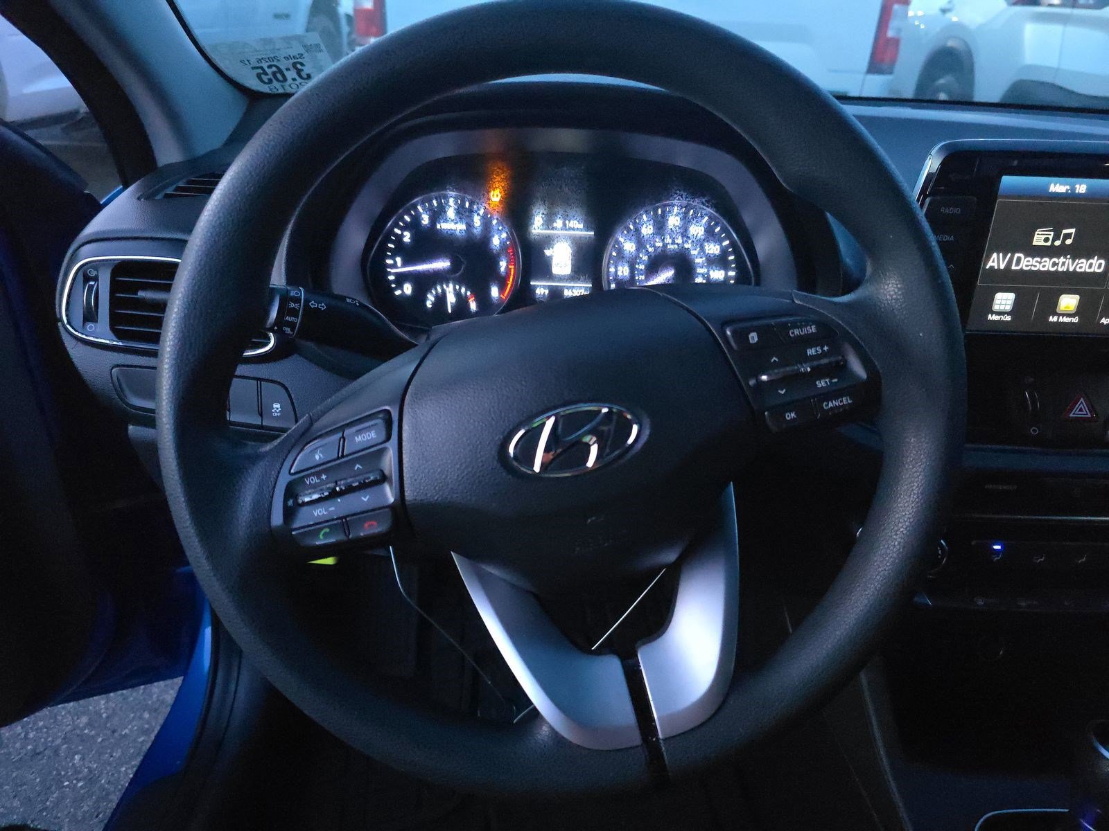 Used 2018 Hyundai Elantra GT FWD image 10