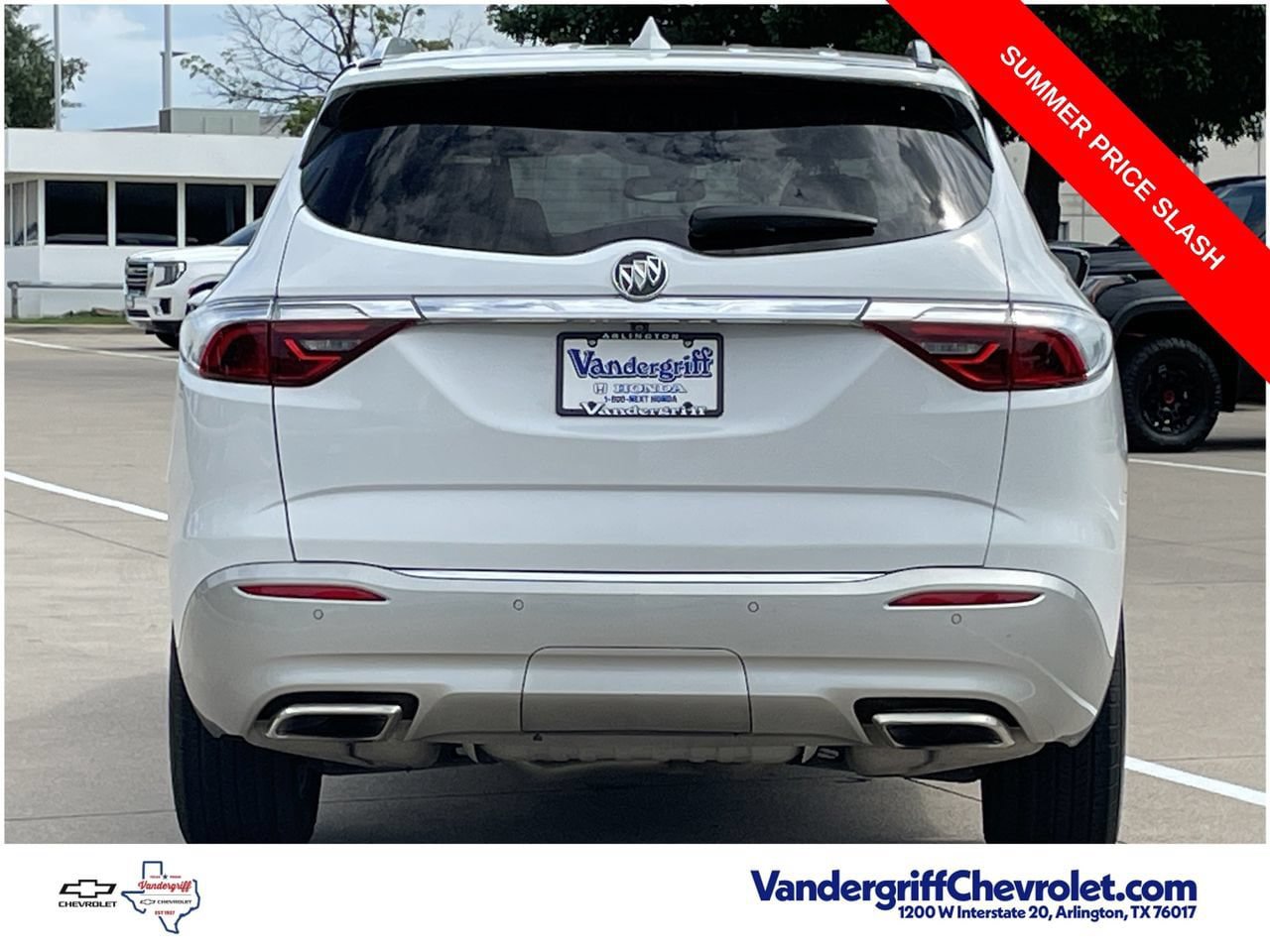 Certified 2022 Buick Enclave Essence FWD image 5