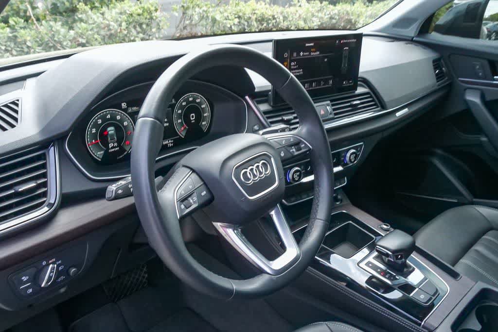 Used 2023 Audi Q5 2.0T Premium Plus w/ Premium Plus Package AWD/4WD image 18