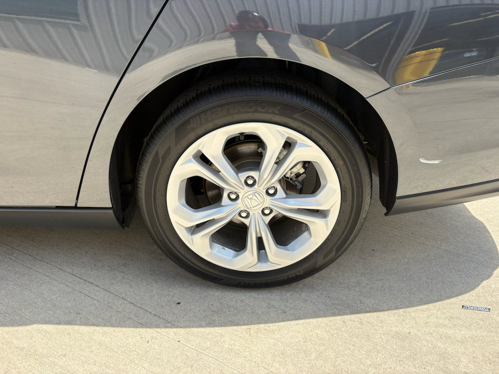 Certified 2026 Honda Accord LX image 29