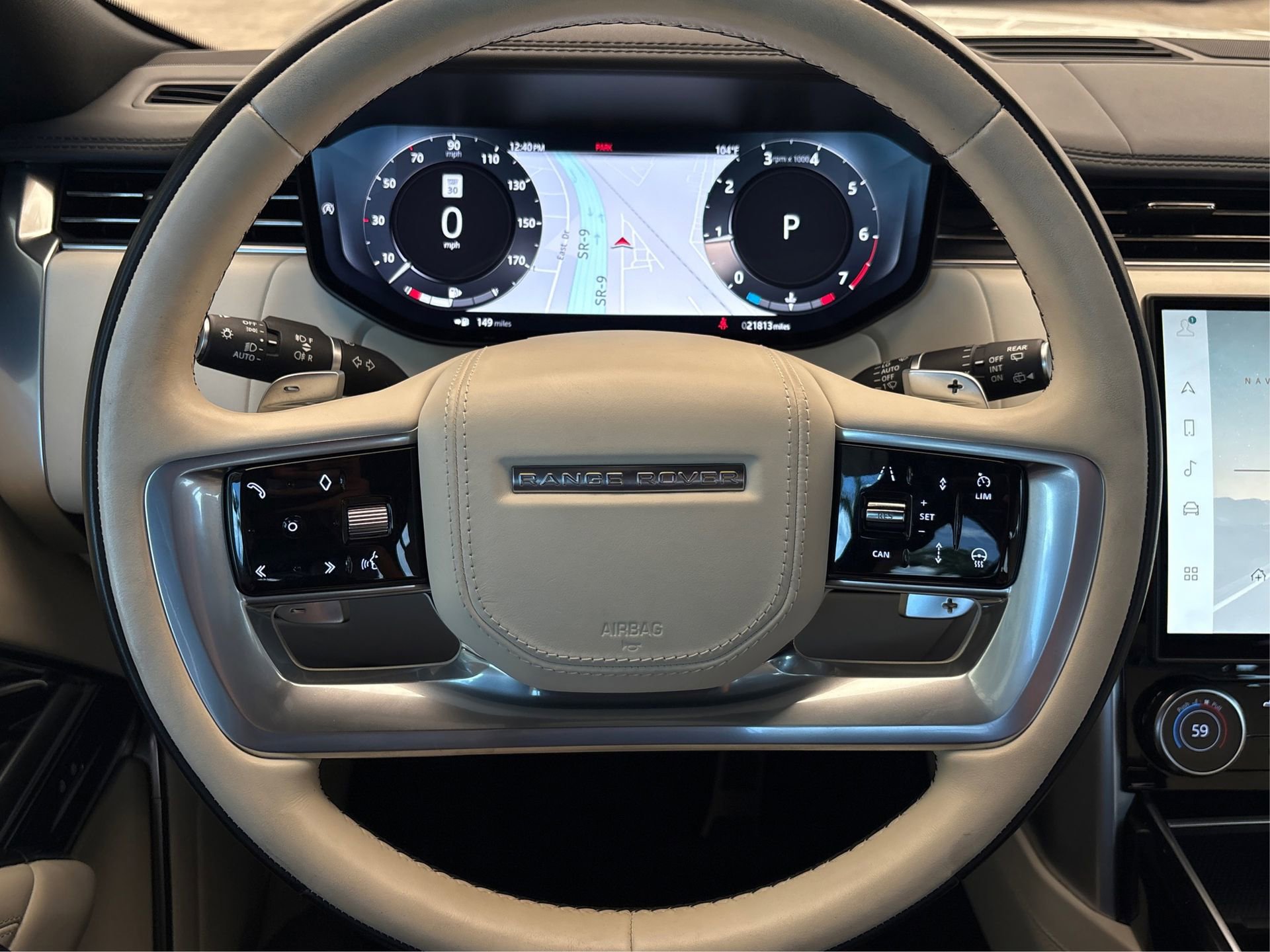 Used 2023 Land Rover Range Rover SE AWD/4WD image 19