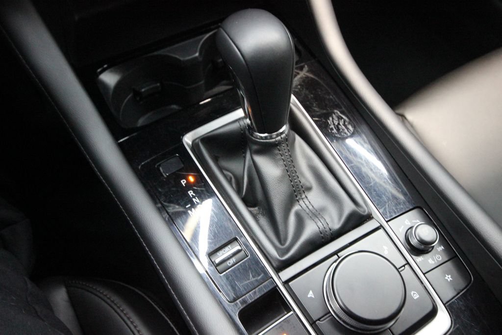 Used 2024 MAZDA MAZDA3 s FWD image 21
