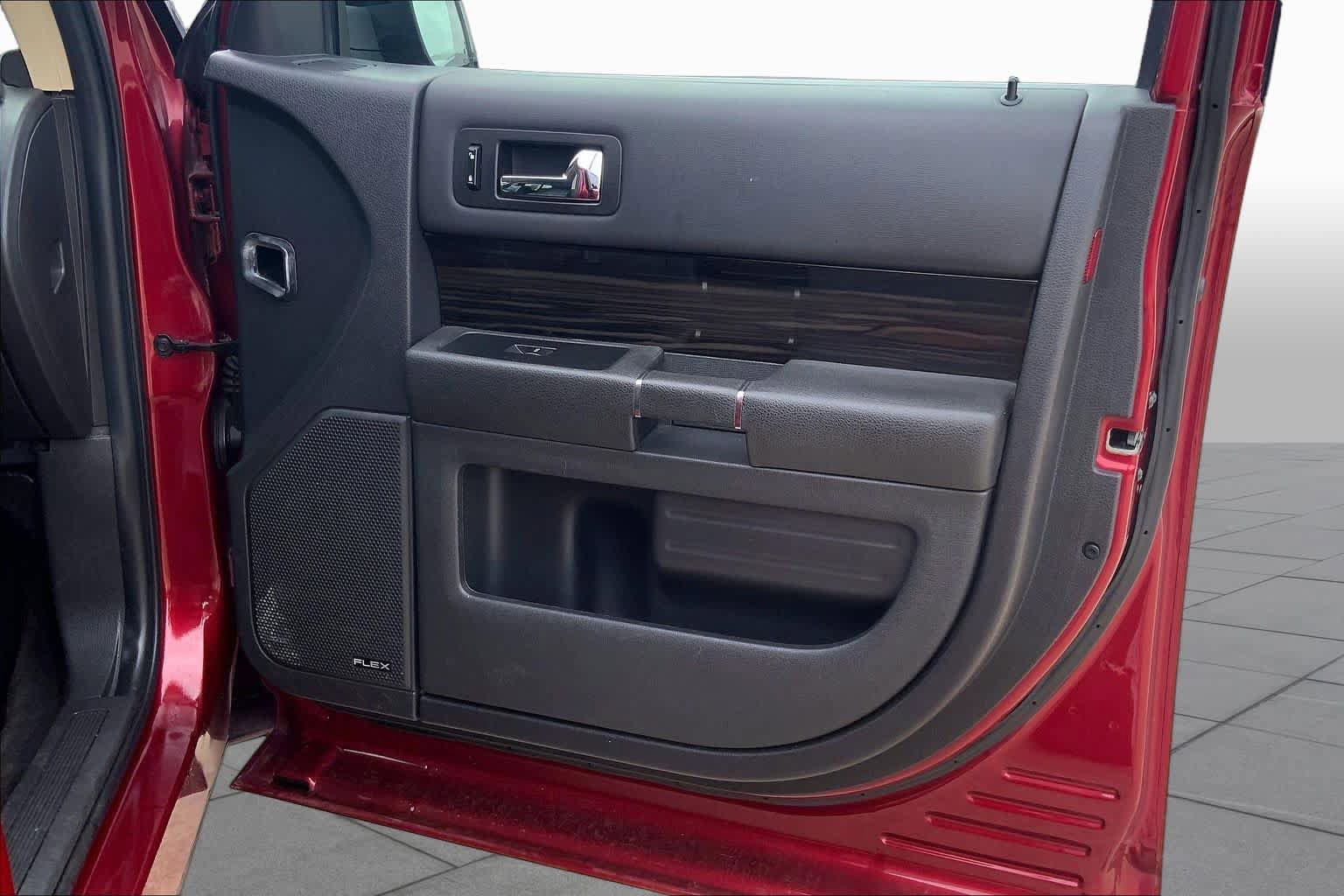 Used 2016 Ford Flex SEL w/ Equipment Group 202A FWD image 20