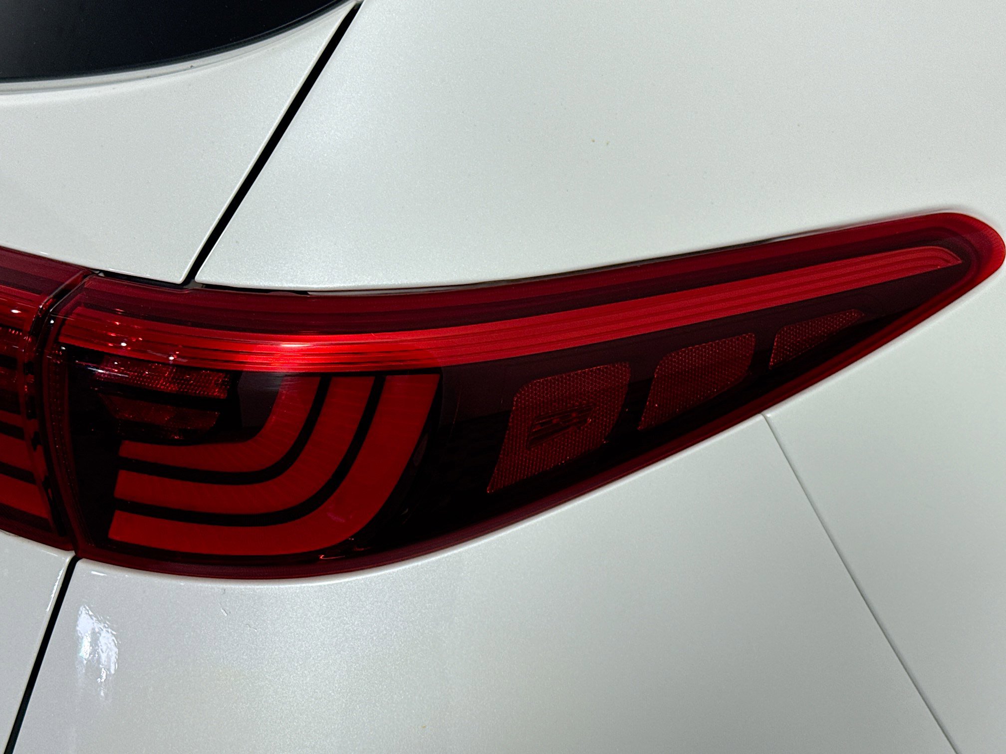 Used 2019 Kia Sportage EX w/ EX Sport Appearance Package image 33