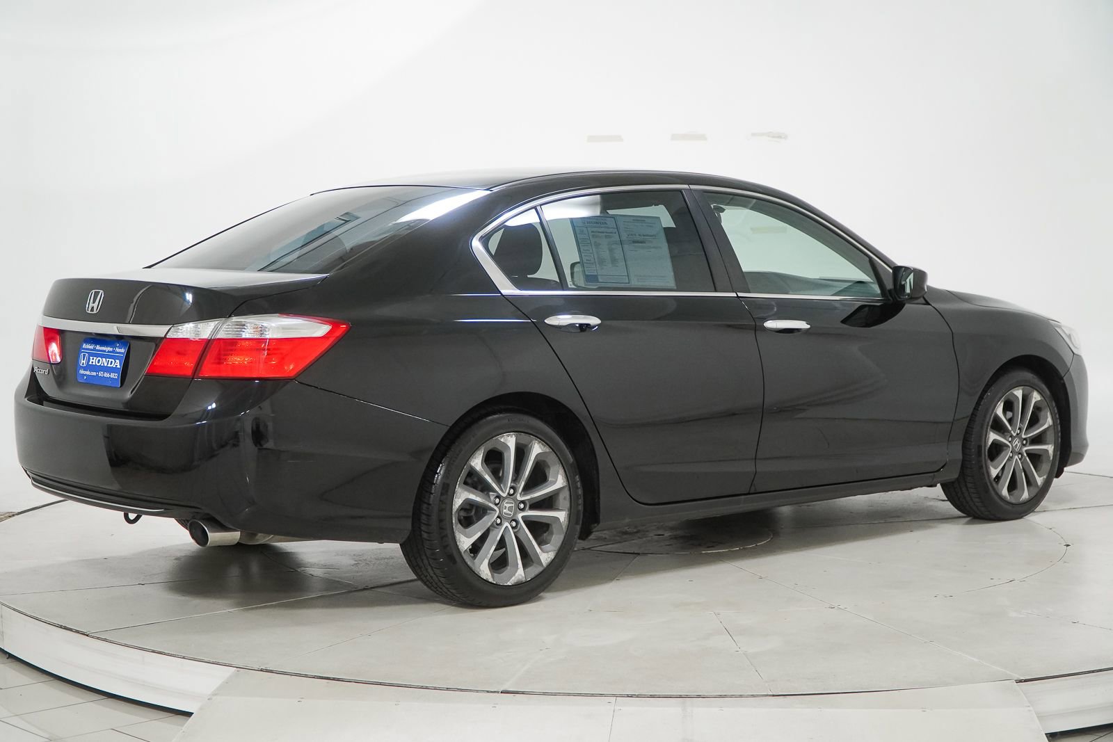 Used 2015 Honda Accord LX image 10
