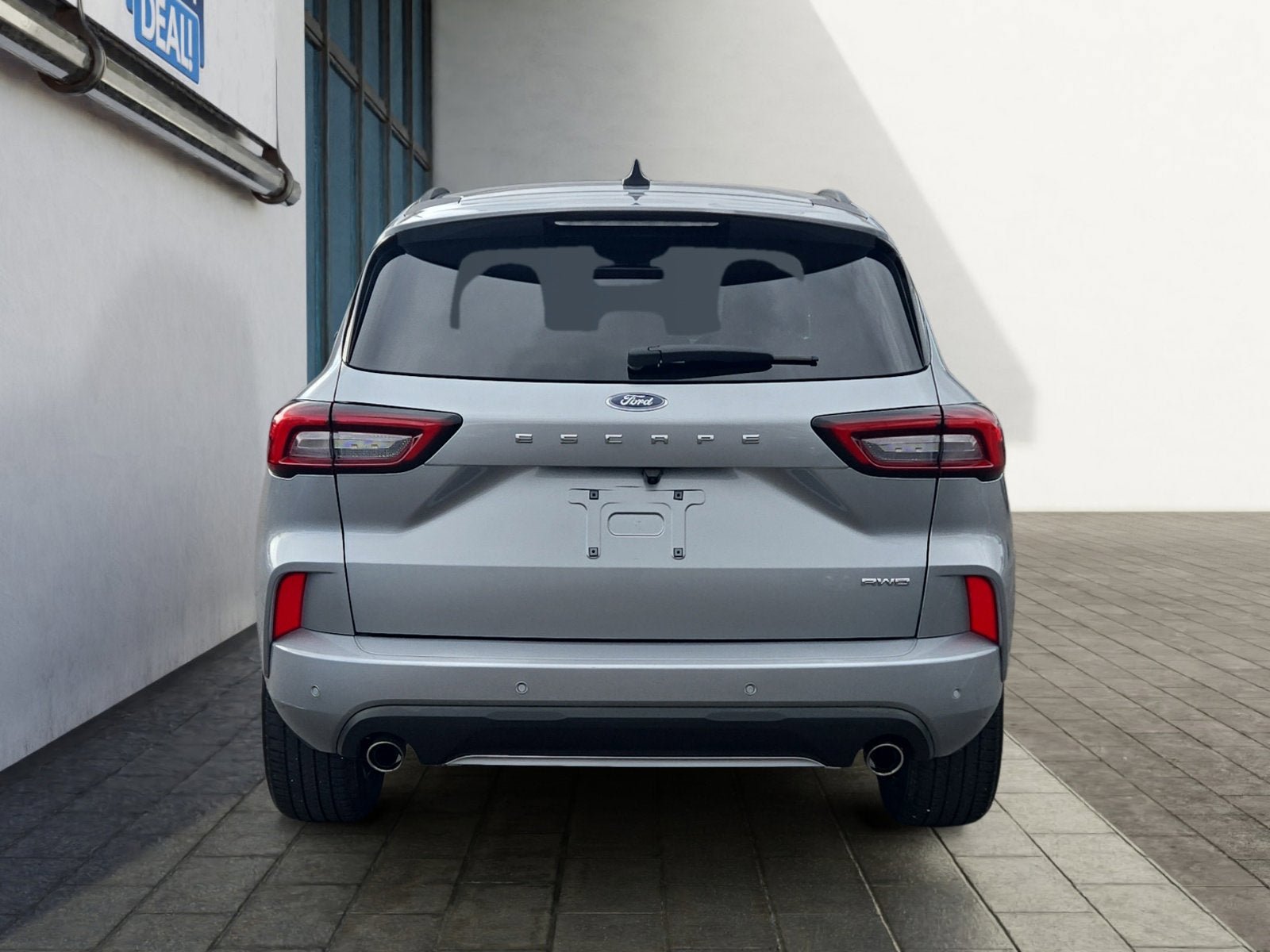 Certified 2023 Ford Escape ST-Line Elite AWD/4WD image 4