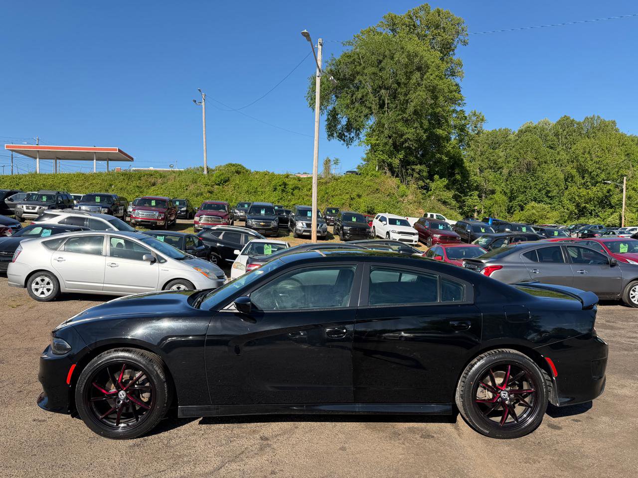Used 2019 Dodge Charger GT RWD image 8
