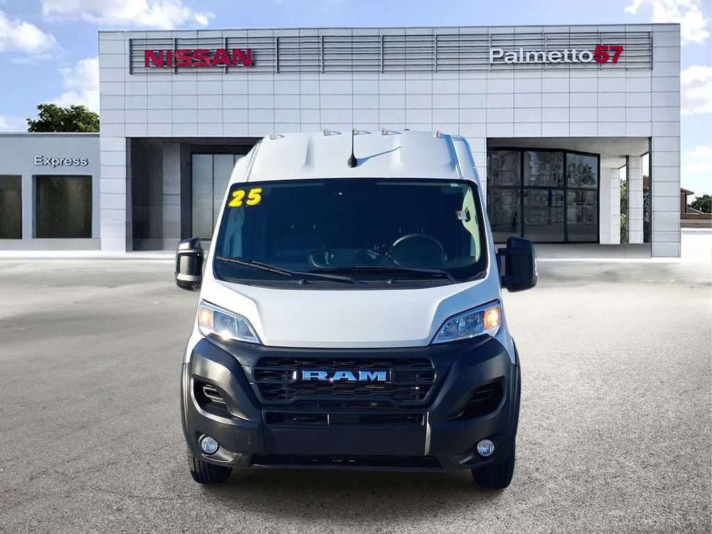 Used 2025 RAM ProMaster 2500 w/ Convenience Group FWD image 2