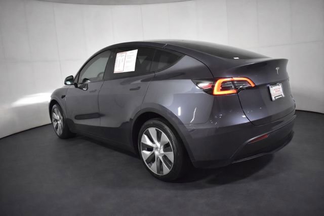 Used 2023 Tesla Model Y Long Range image 6
