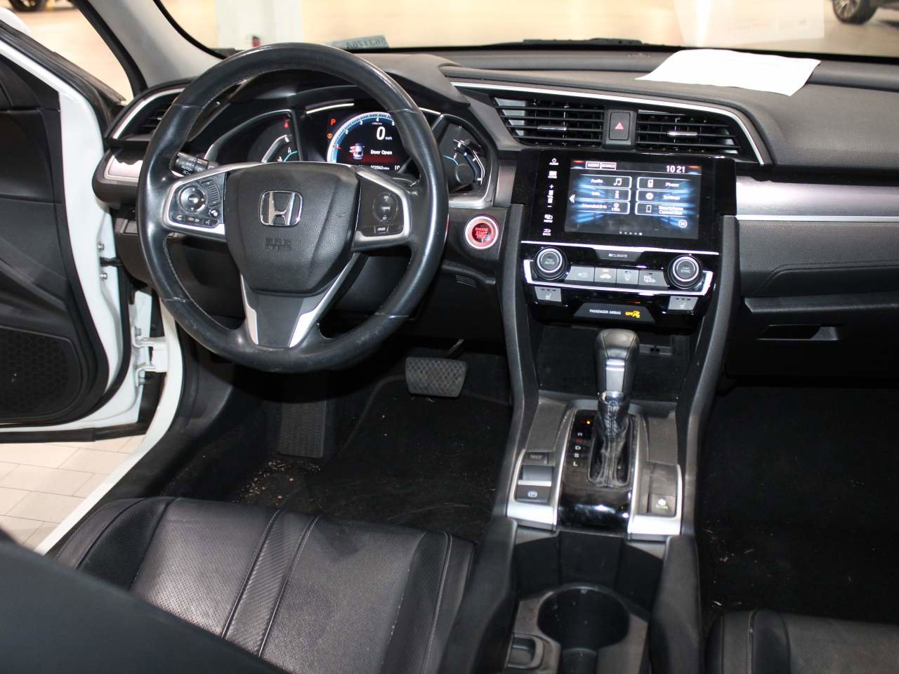 Used 2018 Honda Civic EX-L image 16