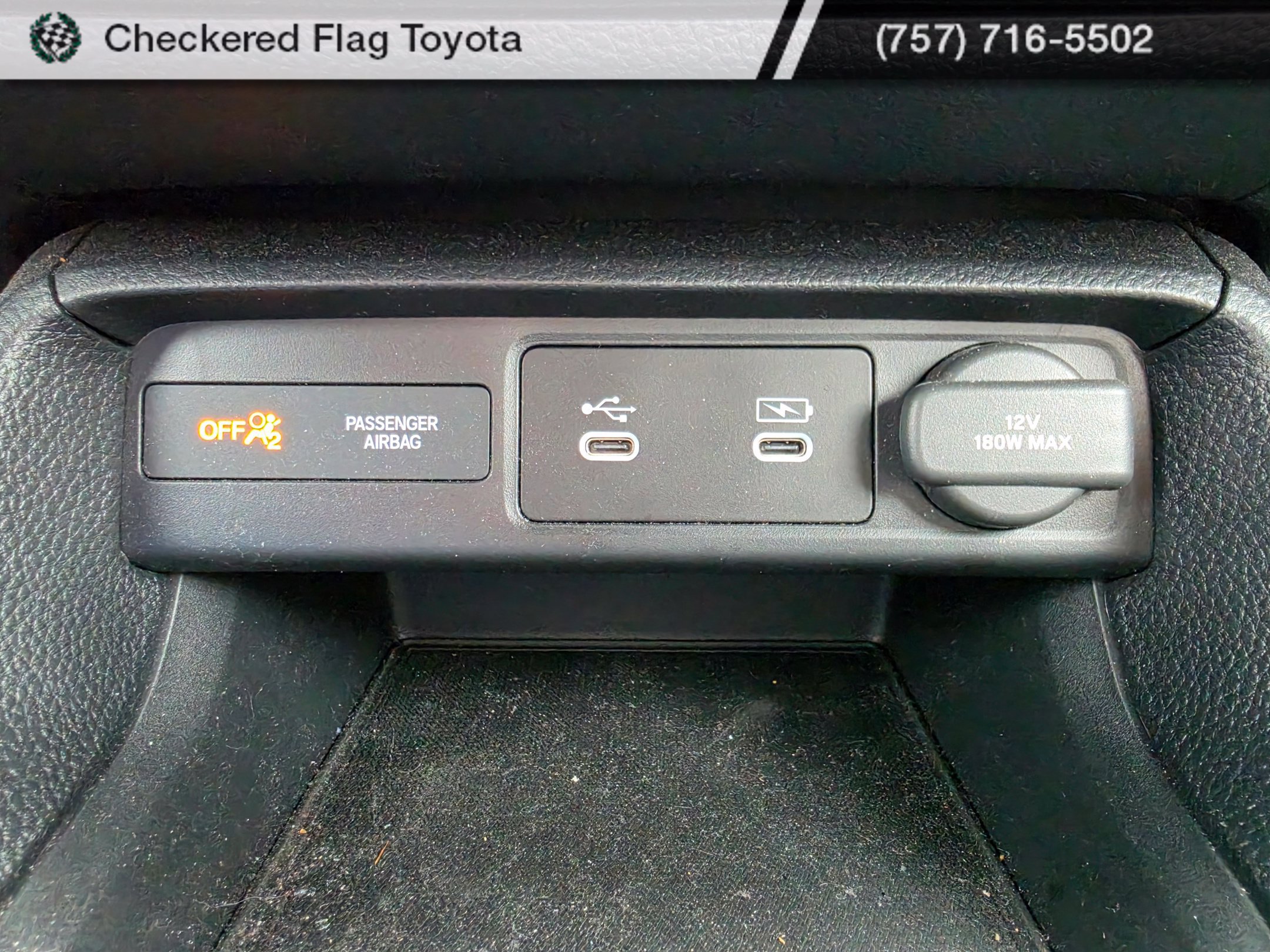 Used 2025 Honda Civic Sport image 14