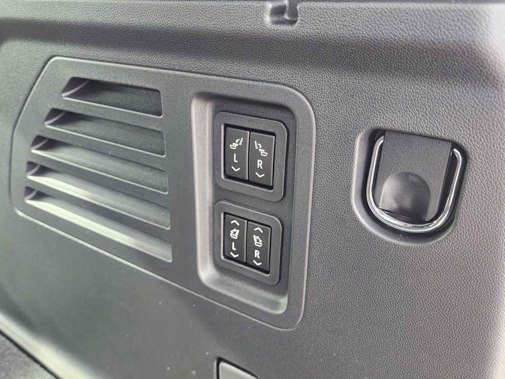 New 2026 GMC Acadia Denali w/ Super Cruise Package image 53