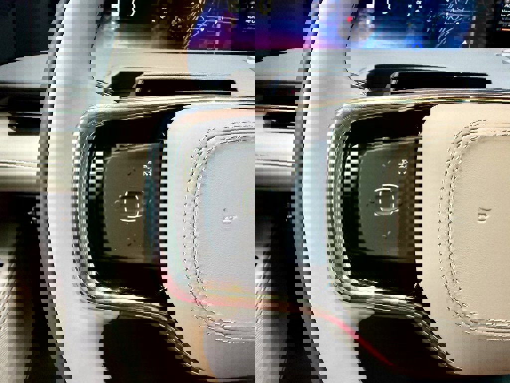 New 2025 Lincoln Nautilus Premier w/ Jet Appearance Package image 26