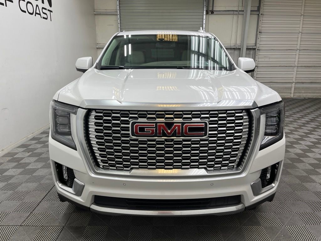 Used 2023 GMC Yukon Denali AWD/4WD image 9