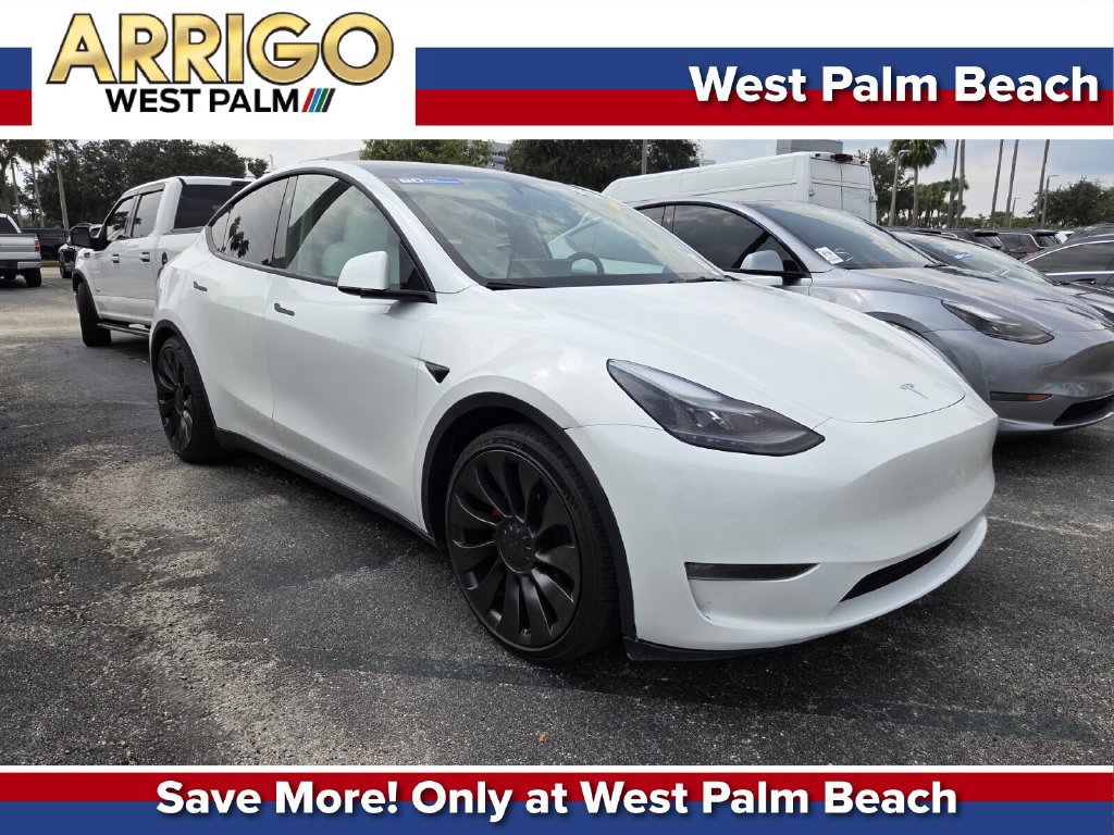 Used 2024 Tesla Model Y Performance AWD/4WD image 1