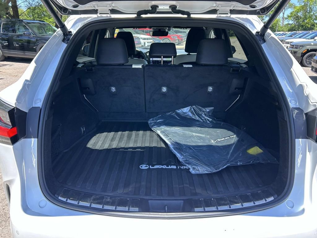 Used 2024 Lexus NX 250 FWD w/ Cold Area Package image 14
