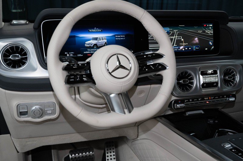 New 2027 Mercedes-Benz G 580 e image 15