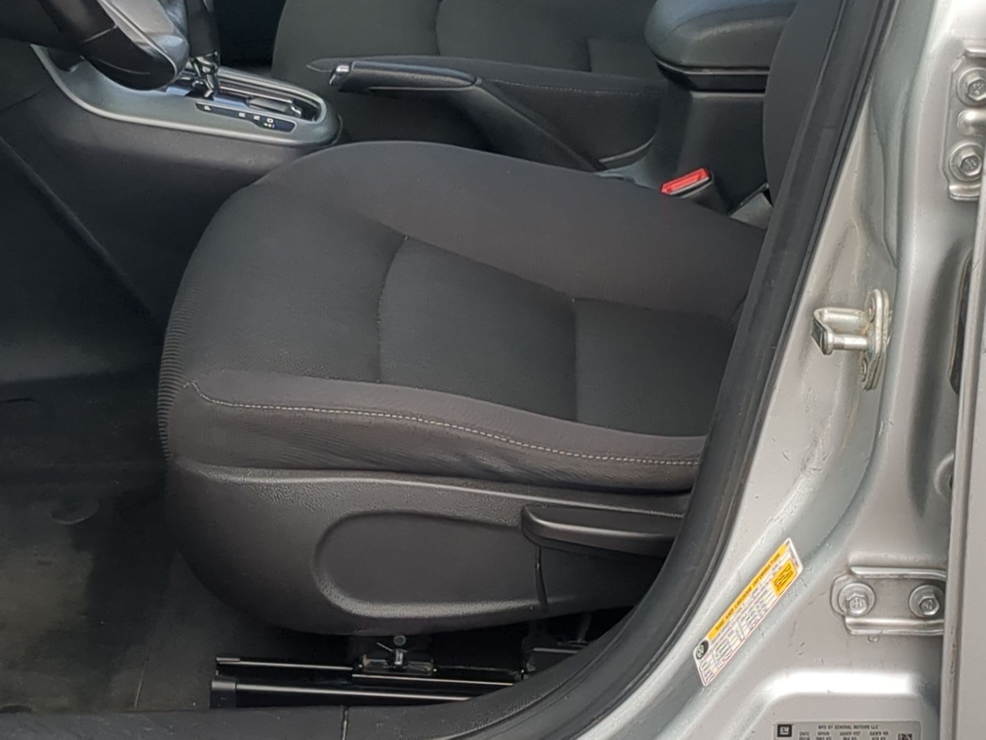 Used 2014 Chevrolet Cruze LT FWD image 12