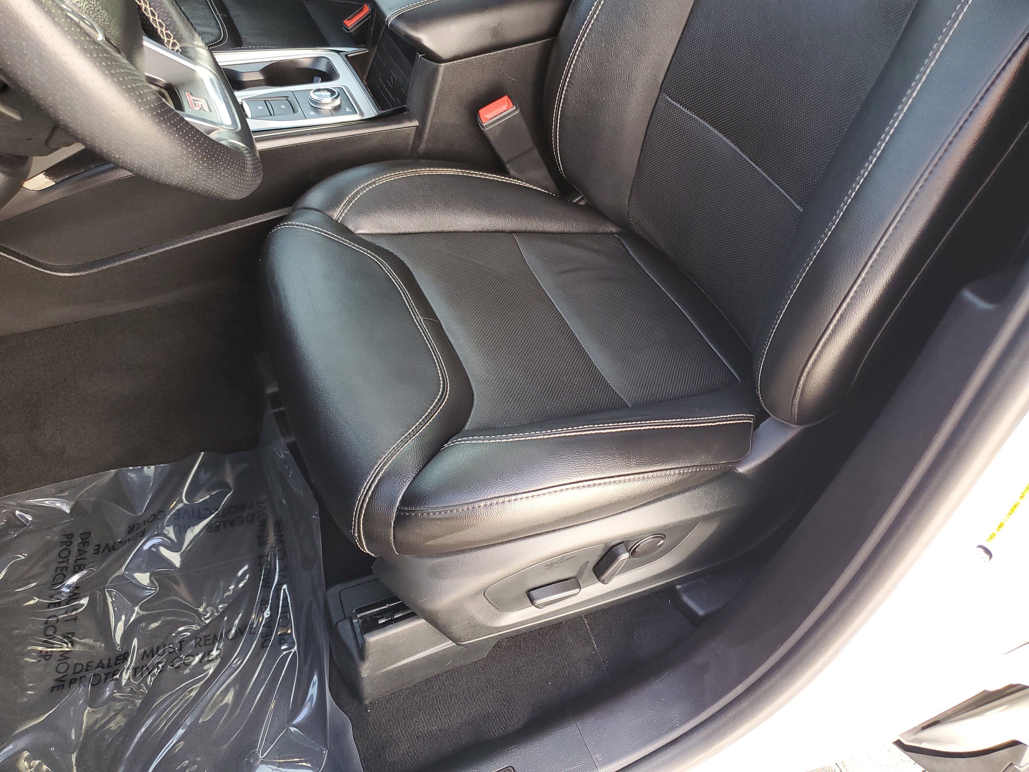 Used 2022 Ford Explorer ST w/ Equipment Group 401A image 21