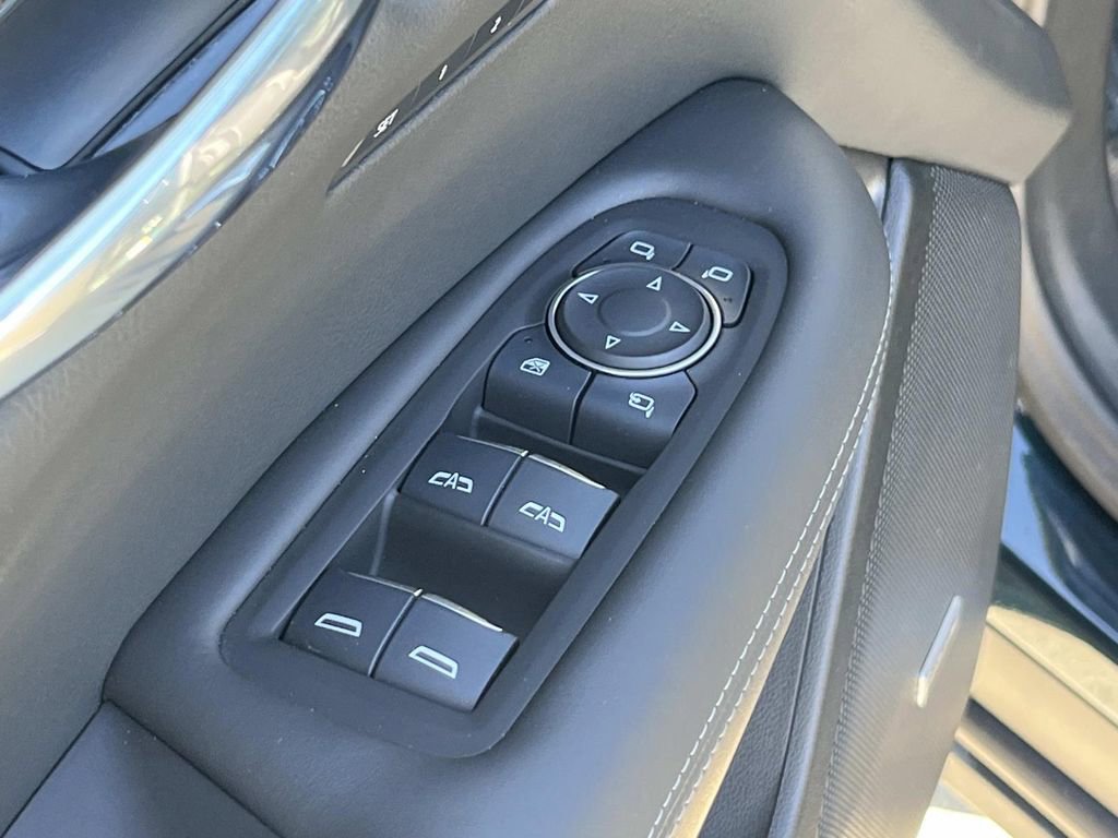 Certified 2025 Cadillac XT6 Sport w/ Platinum Package image 26