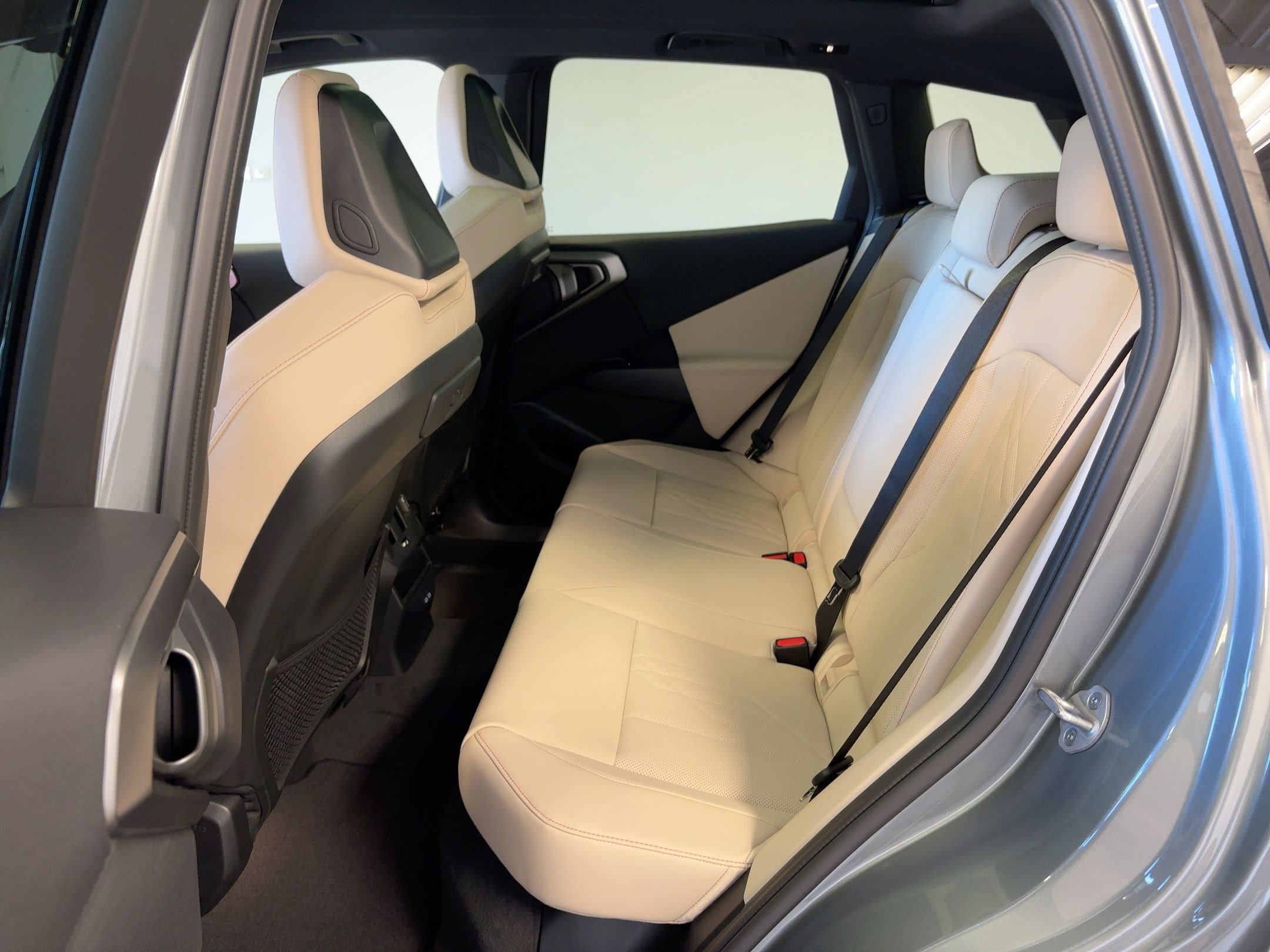 Used 2026 BMW X3 xDrive30i w/ Convenience Package AWD/4WD image 14