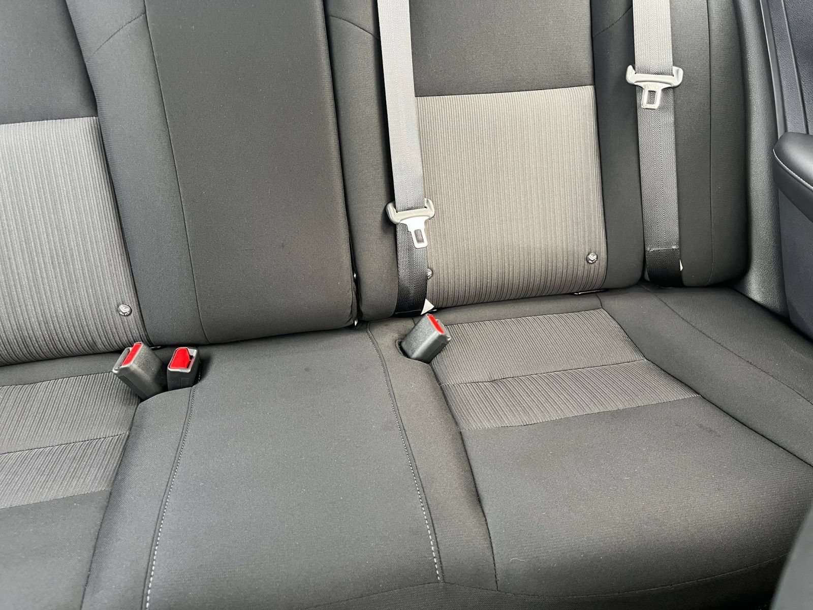 Used 2025 Nissan Sentra SV FWD image 36