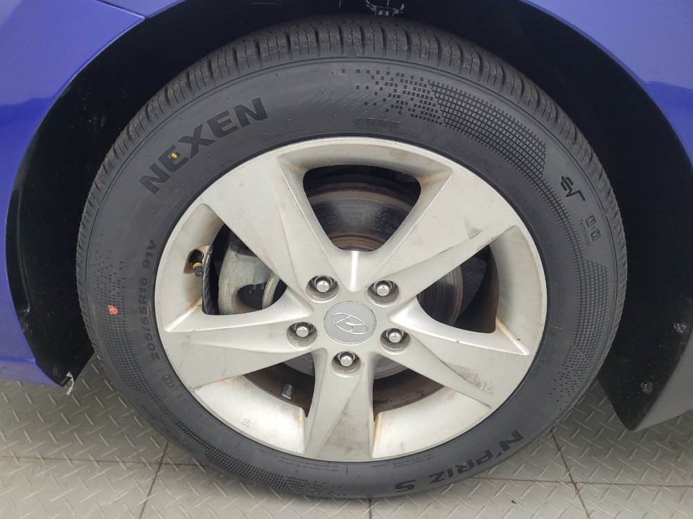 Used 2021 Hyundai Elantra SEL FWD image 31