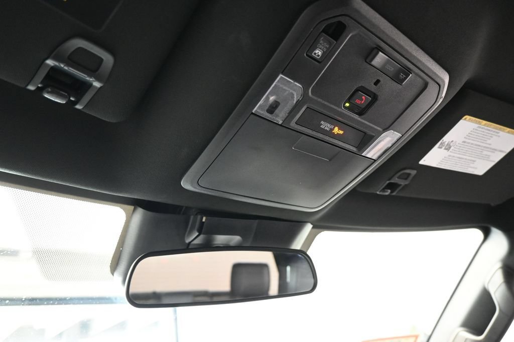 Used 2025 Toyota Tundra SR5 w/ SR5 Convenience Package AWD/4WD image 23