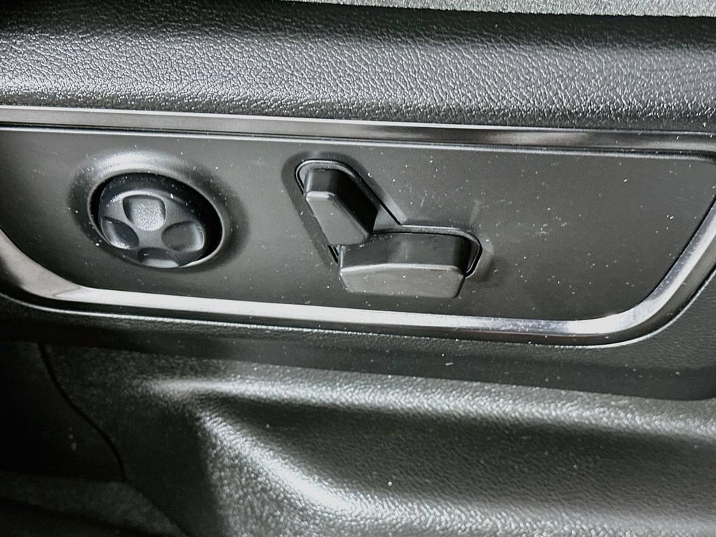 Used 2023 RAM 1500 Limited w/ Night Edition AWD/4WD image 24