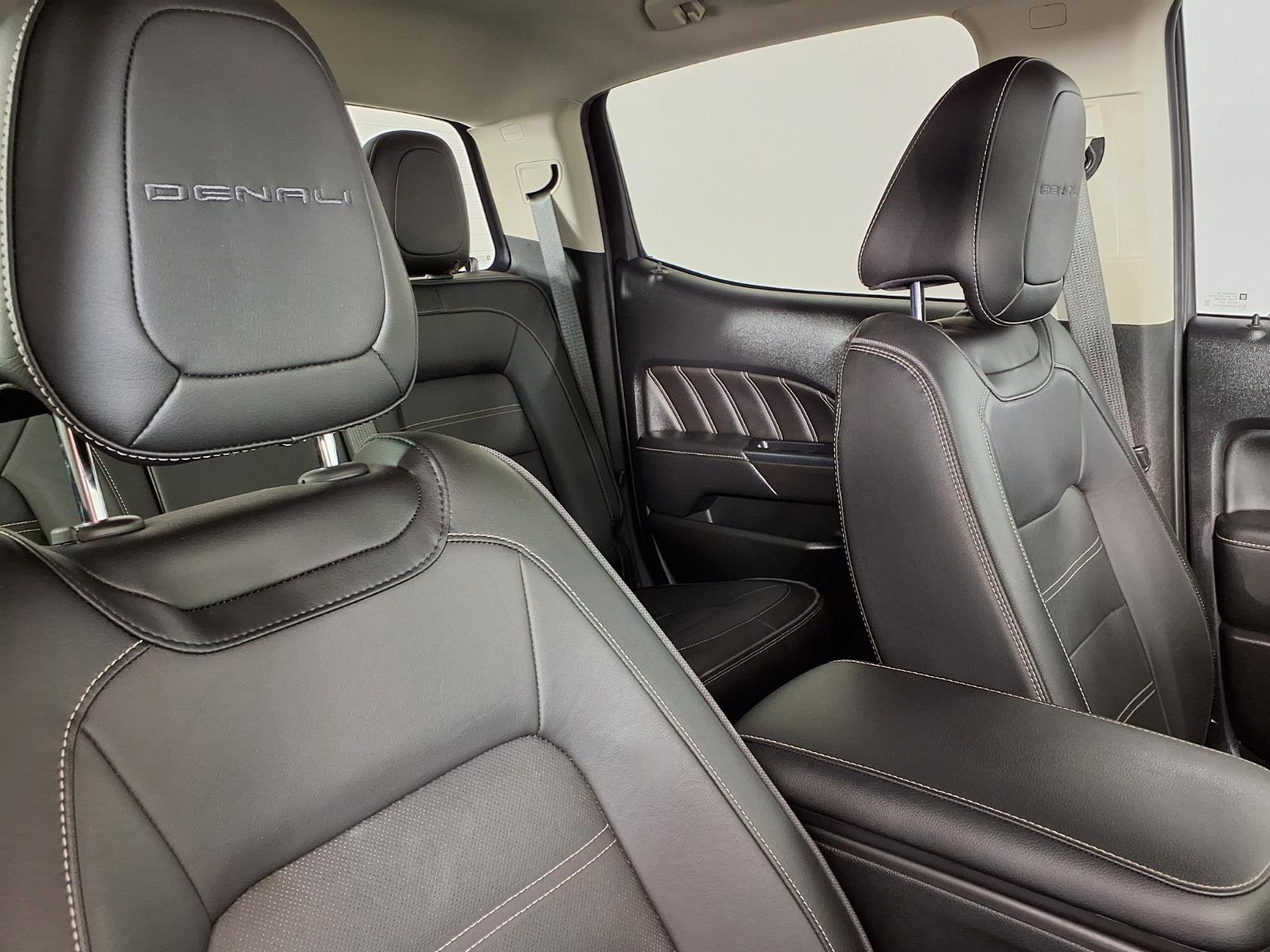 Used 2021 GMC Canyon Denali RWD image 10