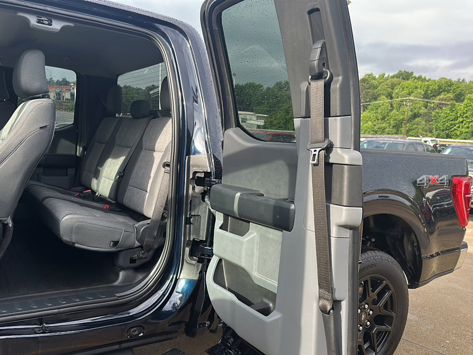 Used 2021 Ford F150 XL w/ Equipment Group 101A High AWD/4WD image 17
