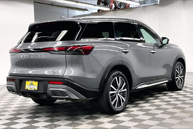 Used 2024 INFINITI QX60 Sensory AWD/4WD image 13