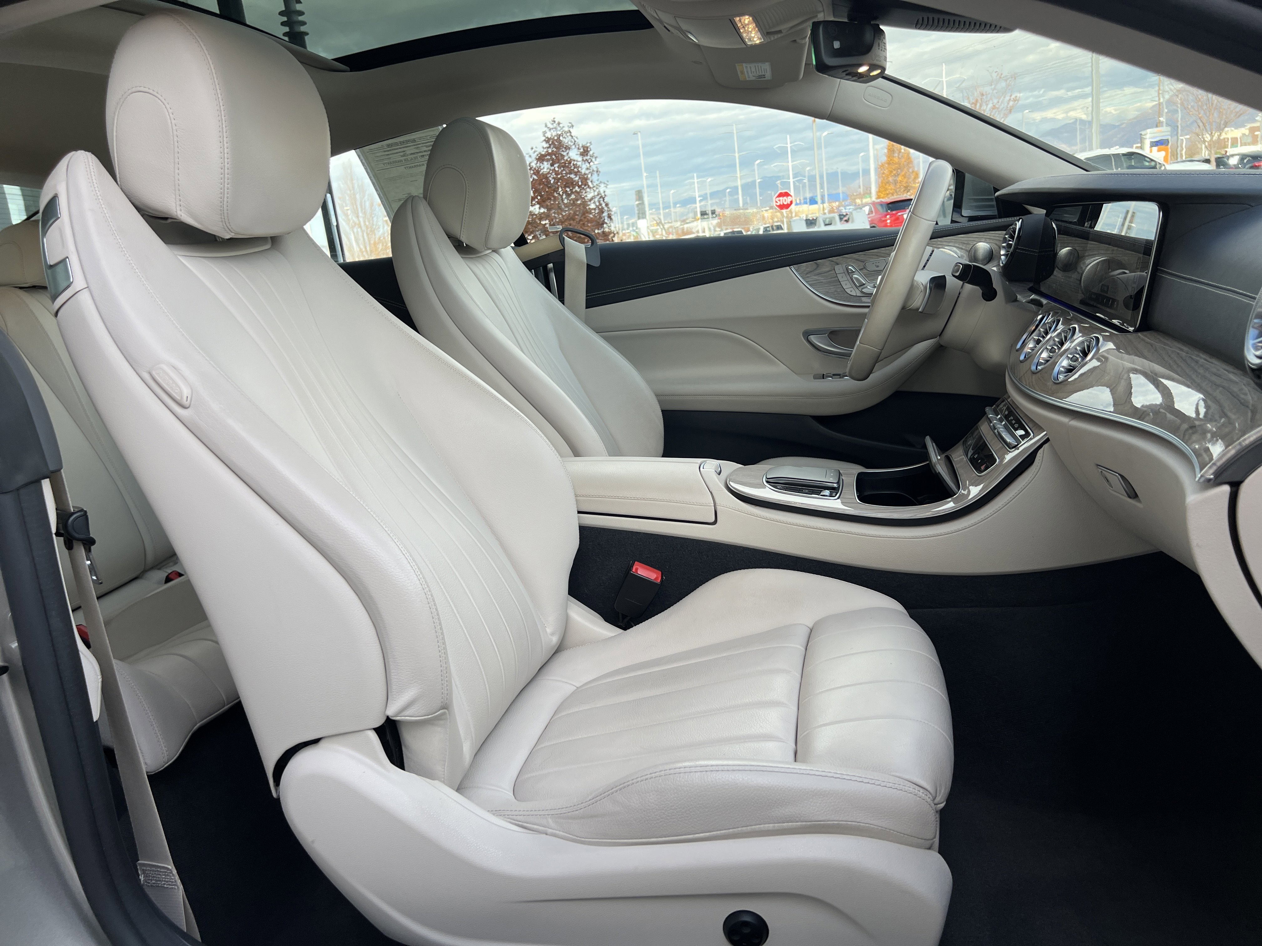 Used 2022 Mercedes-Benz E 450 4MATIC Coupe image 27