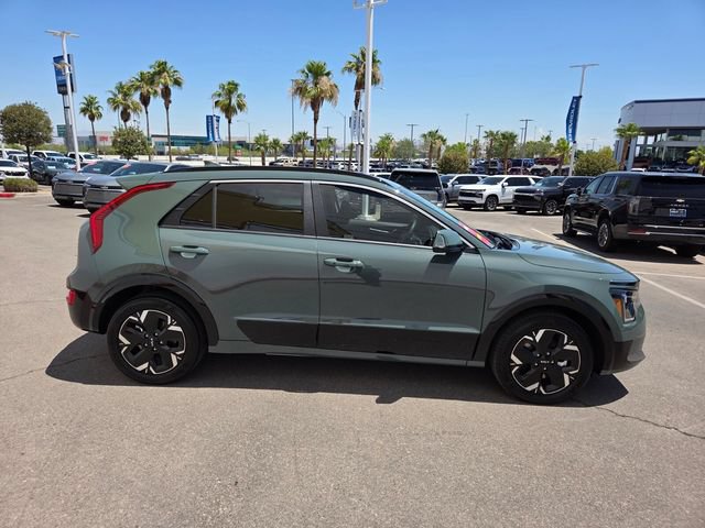 Used 2026 Kia Niro Wind w/ Wind Preserve Package FWD image 7