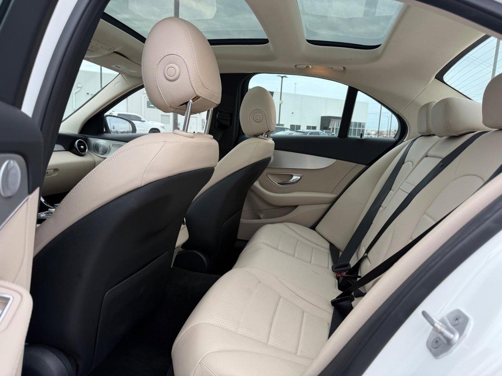 Used 2016 Mercedes-Benz C 300 Sedan image 10