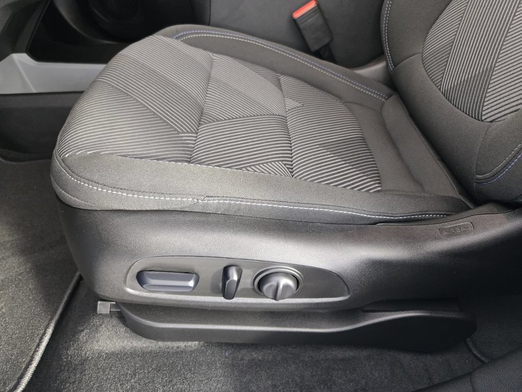 New 2027 Chevrolet Bolt LT w/ Comfort Package FWD image 25