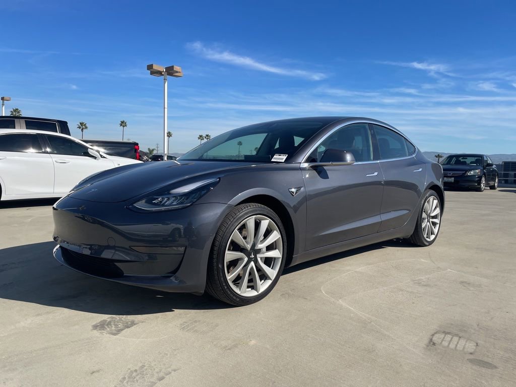 Used 2019 Tesla Model 3 Performance image 5