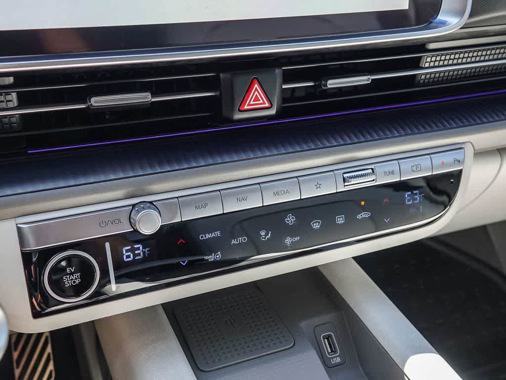 Used 2023 Hyundai Ioniq 6 Limited RWD image 21