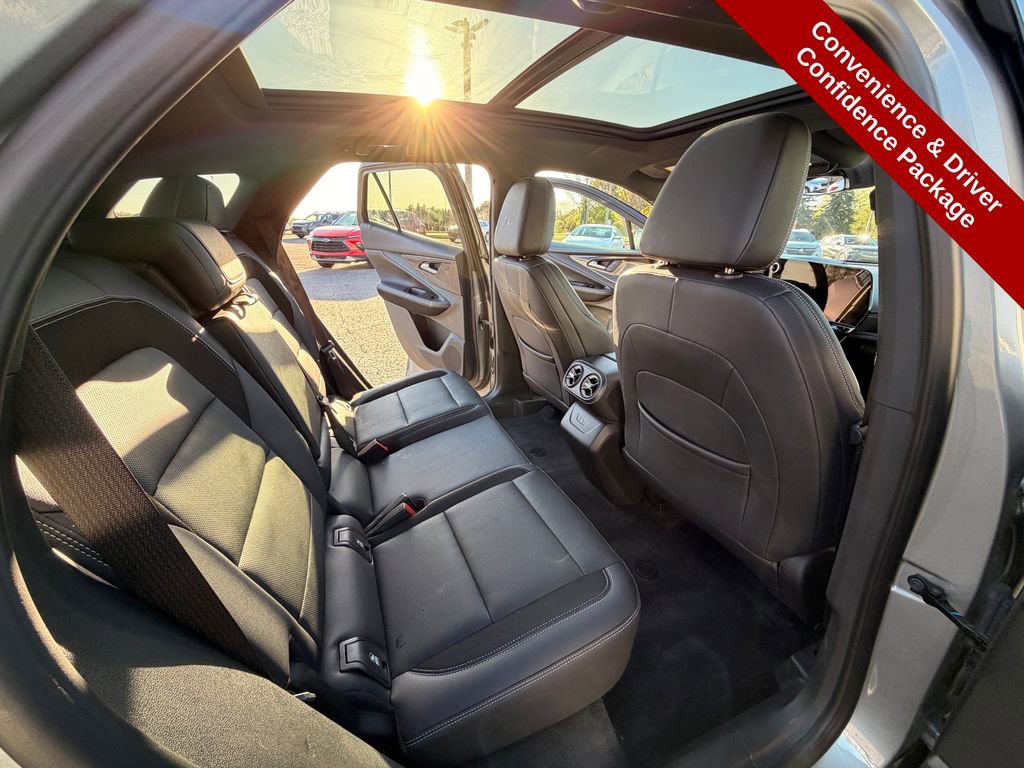 Used 2024 Chevrolet Blazer EV LT AWD/4WD image 31