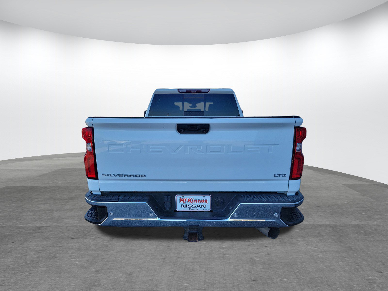 Used 2020 Chevrolet Silverado 2500 LTZ w/ LTZ Premium Package image 6