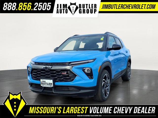 Used 2024 Chevrolet TrailBlazer RS w/ Driver Confidence Package image 1