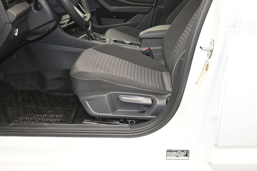 Used 2026 Volkswagen Jetta S FWD image 21