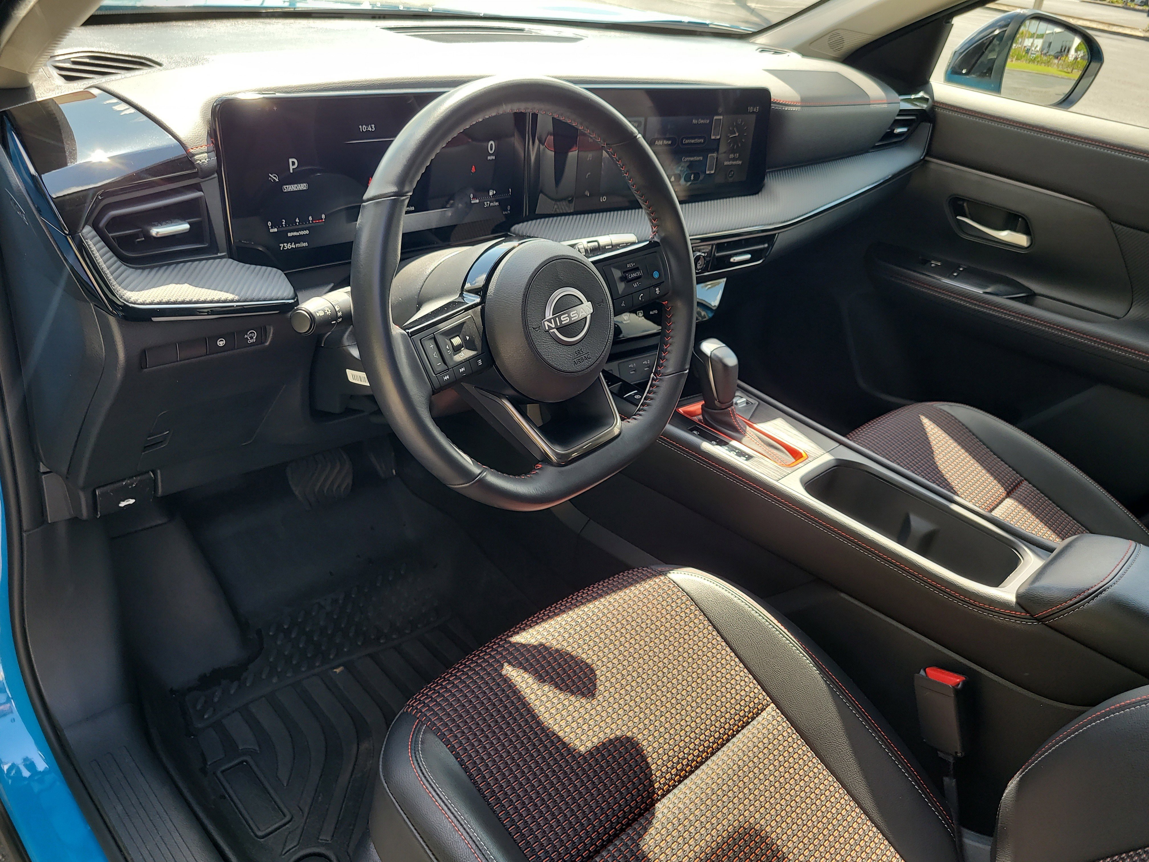 Used 2025 Nissan Kicks SR FWD image 20