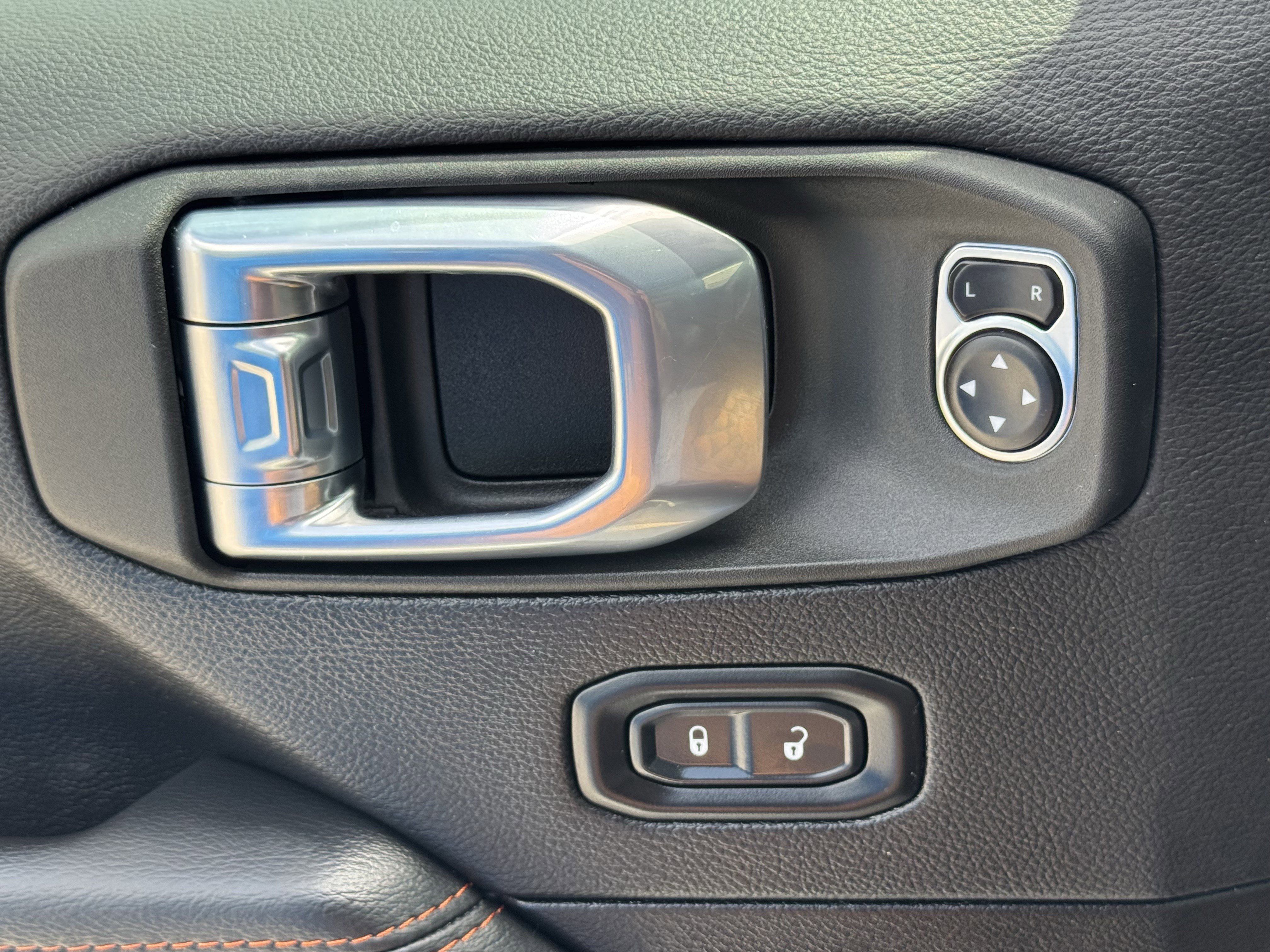 Used 2022 Jeep Gladiator Mojave w/ LED Lighting Group image 26