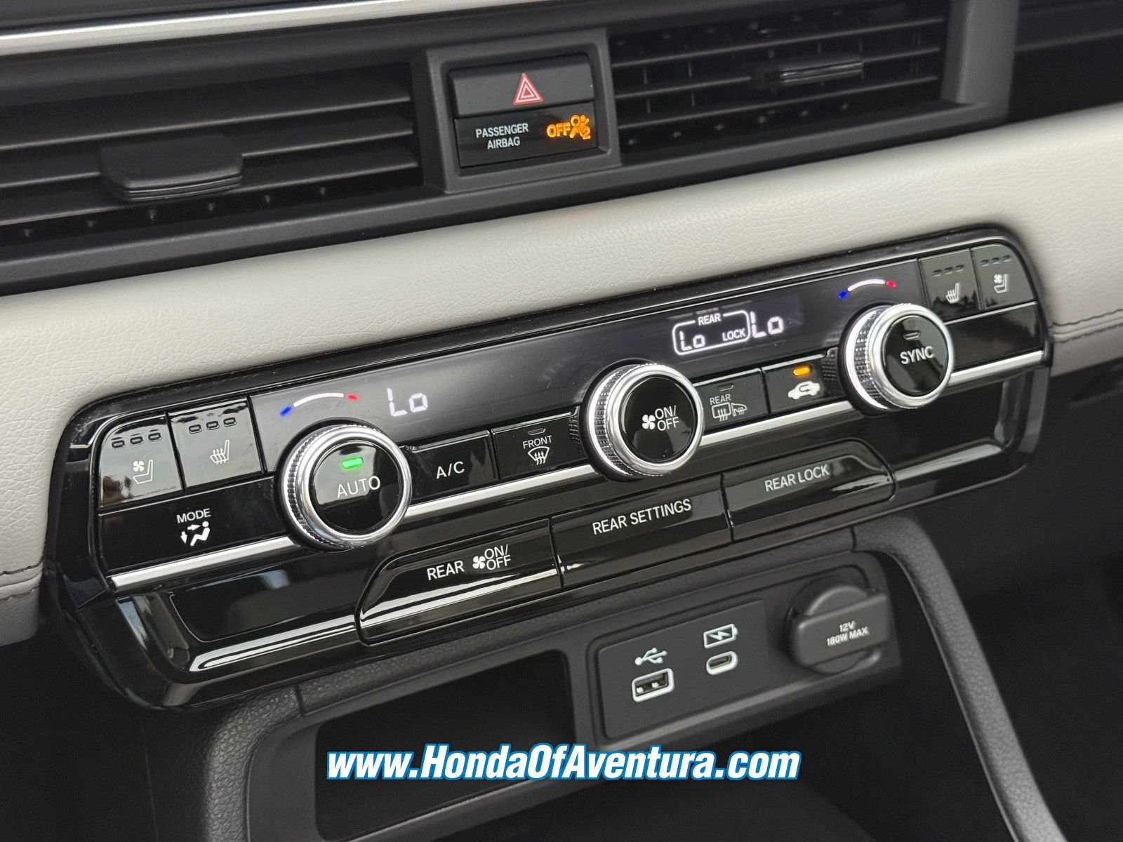 Certified 2025 Honda Pilot Elite image 27