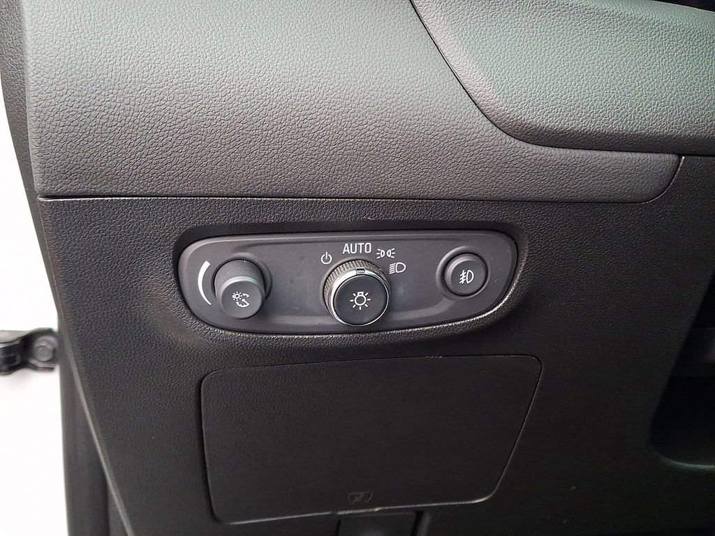 Used 2023 Buick Encore GX Preferred image 29