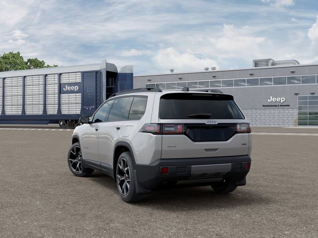 New 2026 Jeep Cherokee Overland w/ Trailer Tow Group AWD/4WD image 4