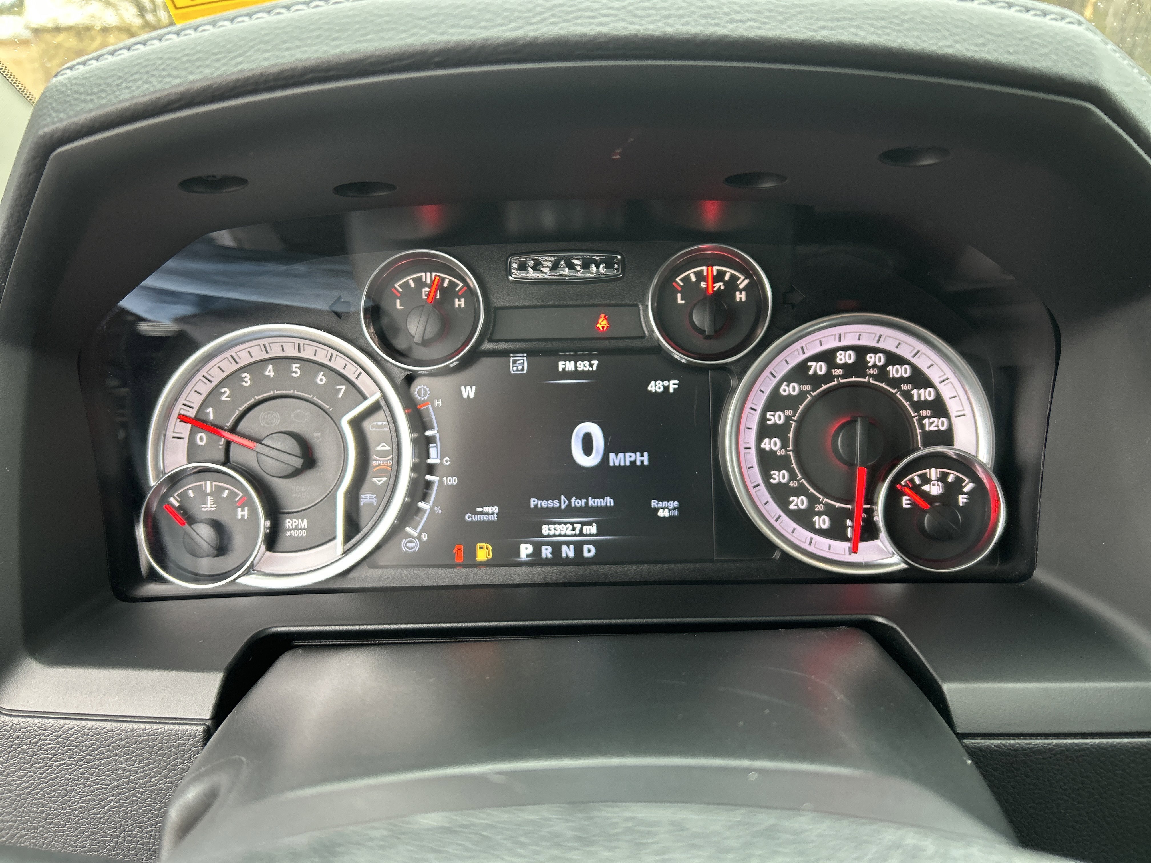 Used 2018 RAM 1500 Laramie AWD/4WD image 15