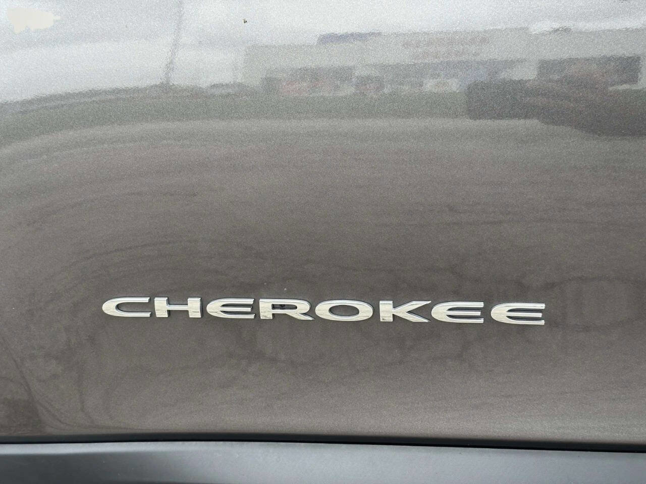 Used 2014 Jeep Cherokee Latitude w/ Comfort/Convenience Group AWD/4WD image 42